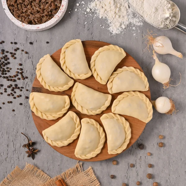 Meat Sambousek - 12 Pcs - Image 1