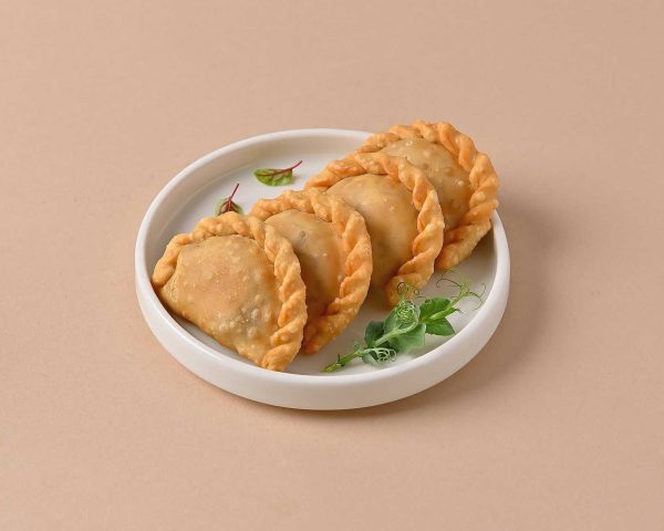 Meat Sambusek 4 Pcs - Image 1
